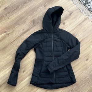 lululemon Down For It All Jacket - black - size 6